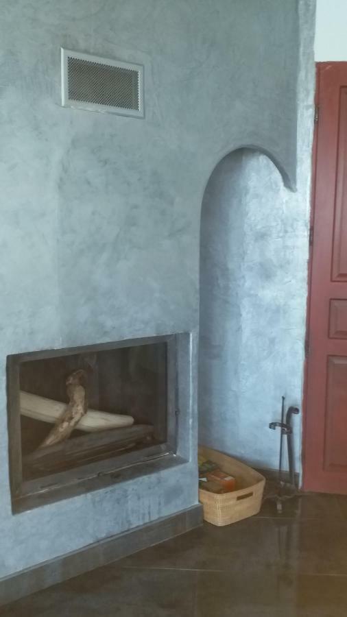 Cabanes Des Aresquiers Фронтиньян Экстерьер фото